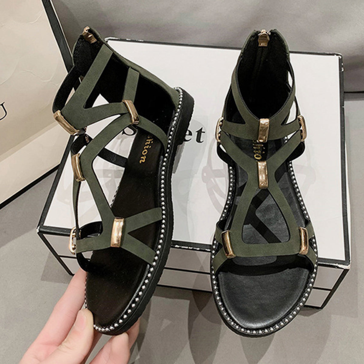 Moda Aziza
