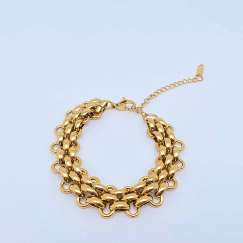 Luxe Interlock Statement Chain Set
